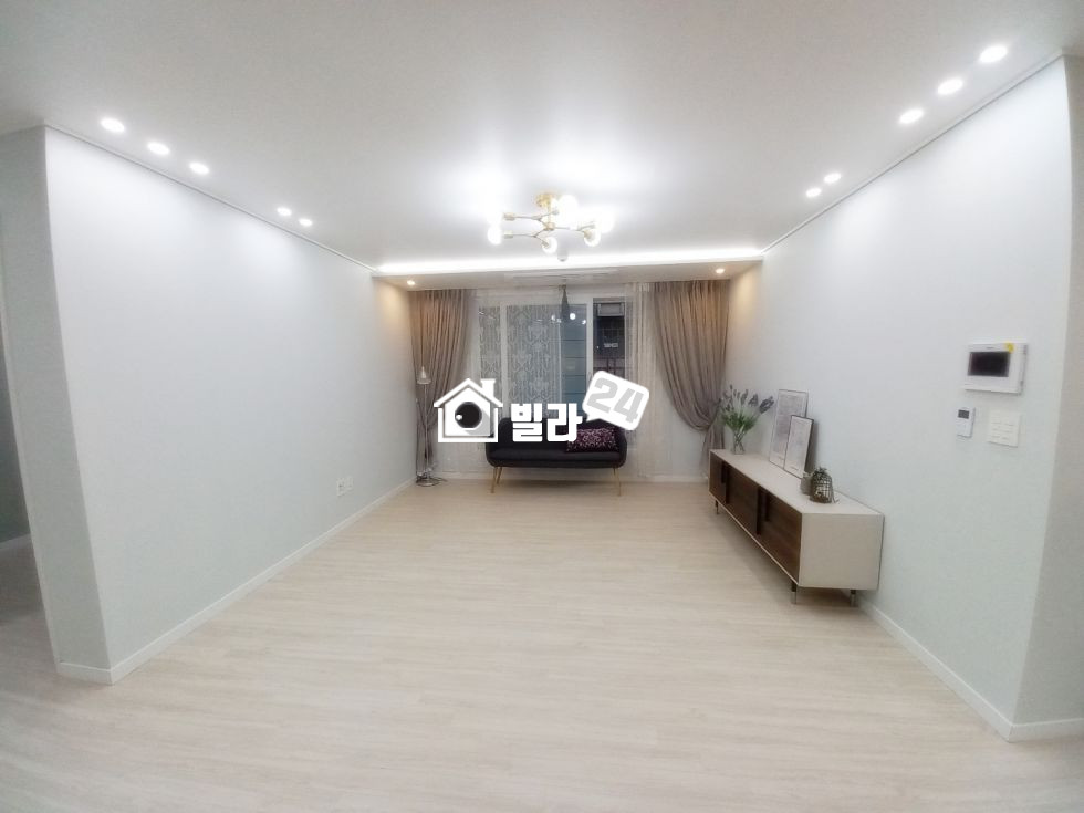 서울 강북구 수유동 ★ 가오리역세권 / 거실주방분리형에 넓은평수 / 붙박이장 / 투룸 가능 북한산전망 굿!! 분양 매물번호 35163 사진 1