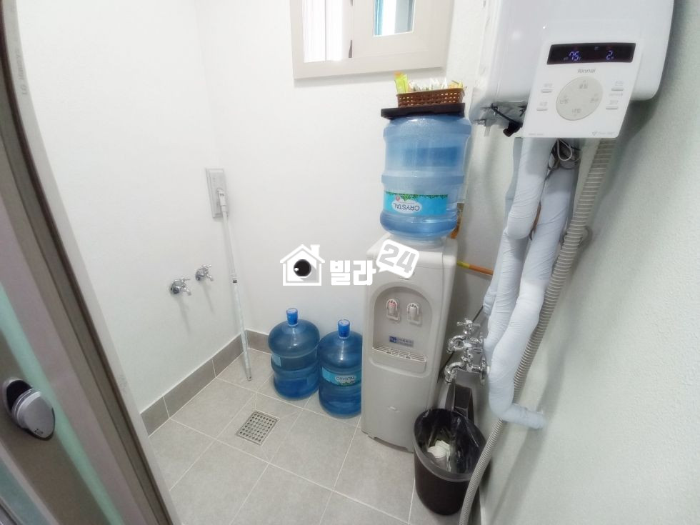 서울 구로구 고척동 ＃ 고척동 귀한매물 / 넓은 투룸 / 일렬 실내주차장 / 초등학교 옆 / 특가 진행중!! 분양 매물번호 35172 사진 12