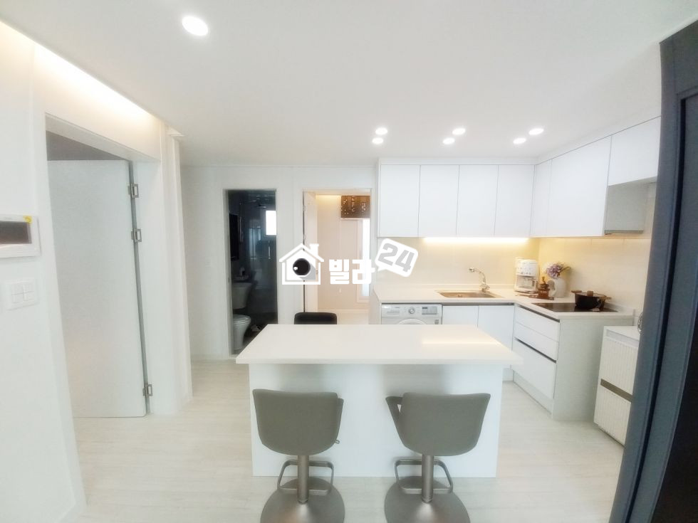서울 구로구 궁동 ★오류동역세권/인테리어 좋은 쓰리룸/ 좋은 층 얼마 안남았네요/ 전세가능! 요즘 핫한 현장~ 분양 매물번호 35185 사진 4