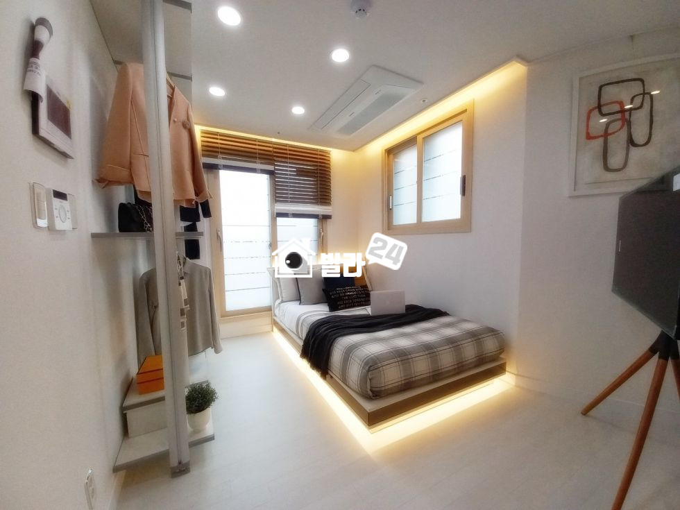 서울 강서구 마곡동 ☆1.5룸 복층 /현관은 주방, 복층은 방 /테라스가 2개? 잔여1세대 / 복층 로망~~! 분양 매물번호 35202 사진 3