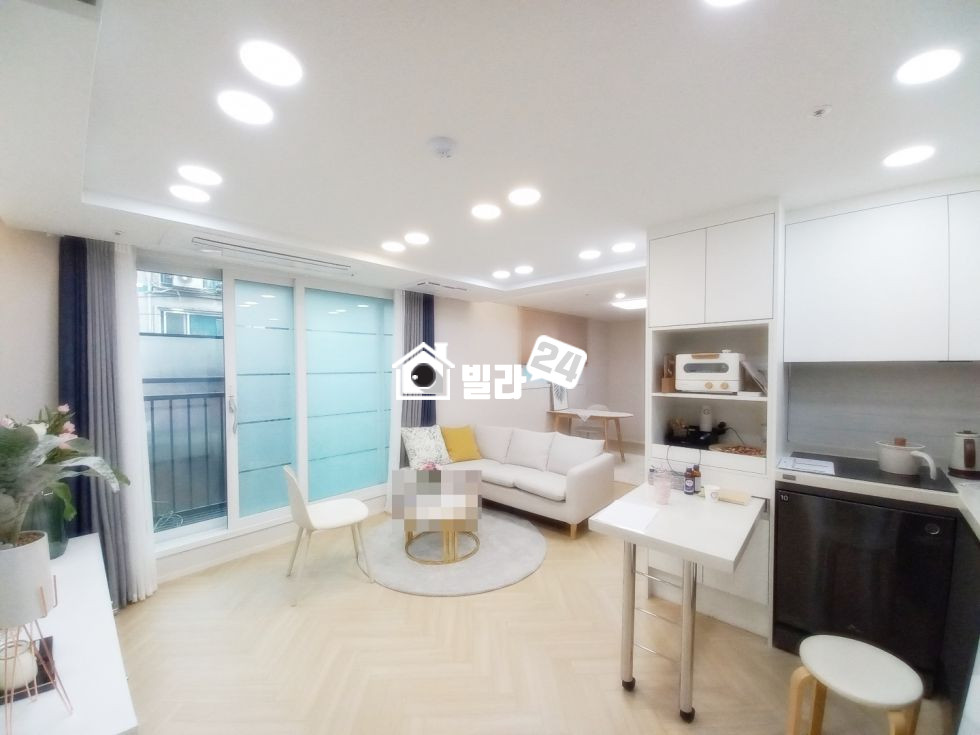 서울 강서구 화곡동 ★화곡역세권 / 아주 귀한 쓰리룸 / 단지 깔끔 / 초등학교 옆 / 핫한 현장!! 분양 매물번호 35213 사진 1