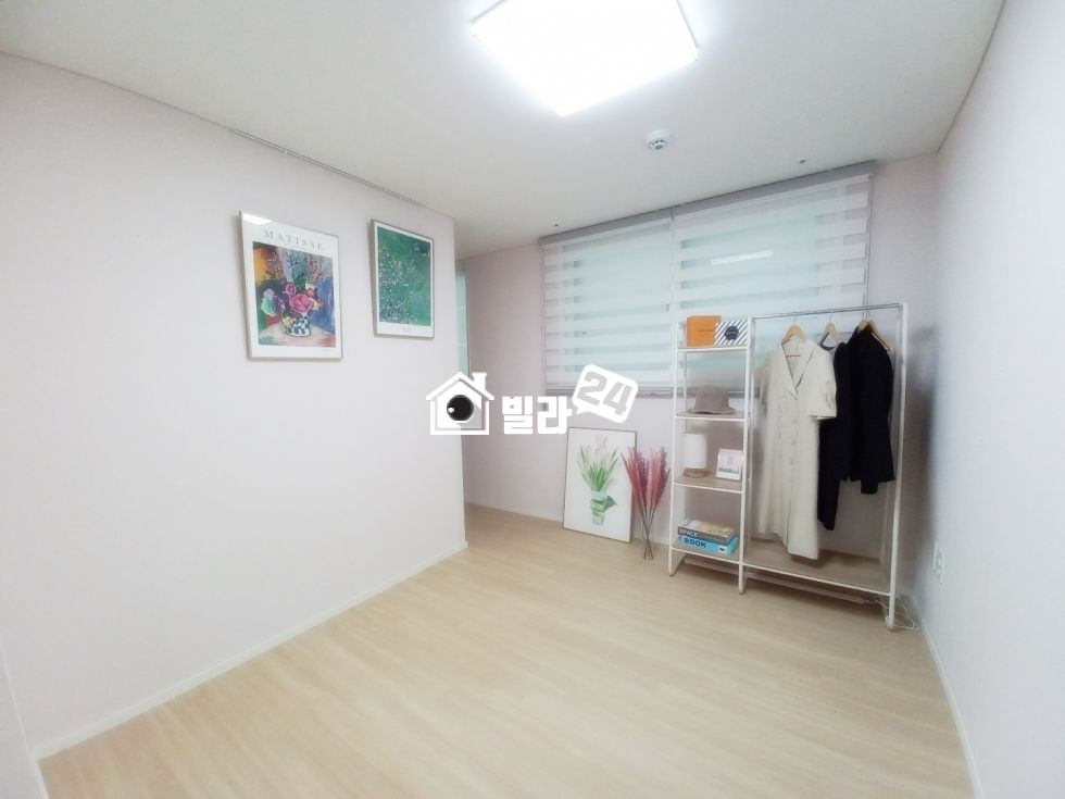 서울 강서구 화곡동 ★화곡역세권 / 아주 귀한 쓰리룸 / 단지 깔끔 / 초등학교 옆 / 핫한 현장!! 분양 매물번호 35213 사진 8