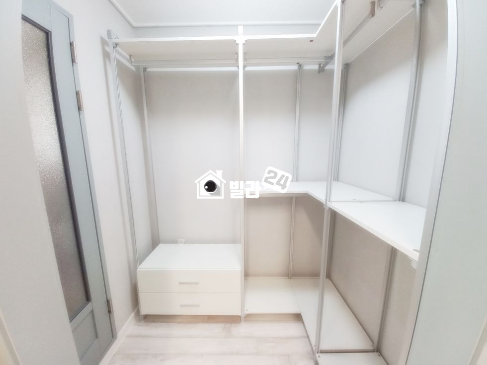 서울 광진구 구의동 !아차산역세권 / 투룸 풀옵션/ 마감특가 / 신혼부부 , 1인가구 전세가능!! 바로 ☎ ☎ ☎ ☎ ☎ 분양 매물번호 35235 사진 6