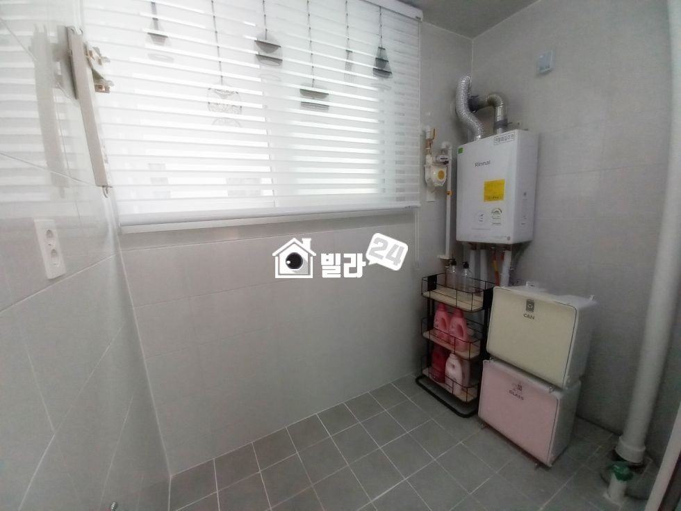 서울 마포구 망원동 ★마포구청역세권 / 넓은 투룸 / 단지 깔끔 / 쓰리룸 잔여2세대!! 분양 매물번호 35247 사진 8