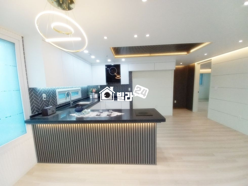 서울 마포구 성산동 성산동 거실주방 끝내주게 넓은 평수! 통베란다 있어요 / 마포구 매물 최대 최다 보유! 분양 매물번호 35252 사진 6