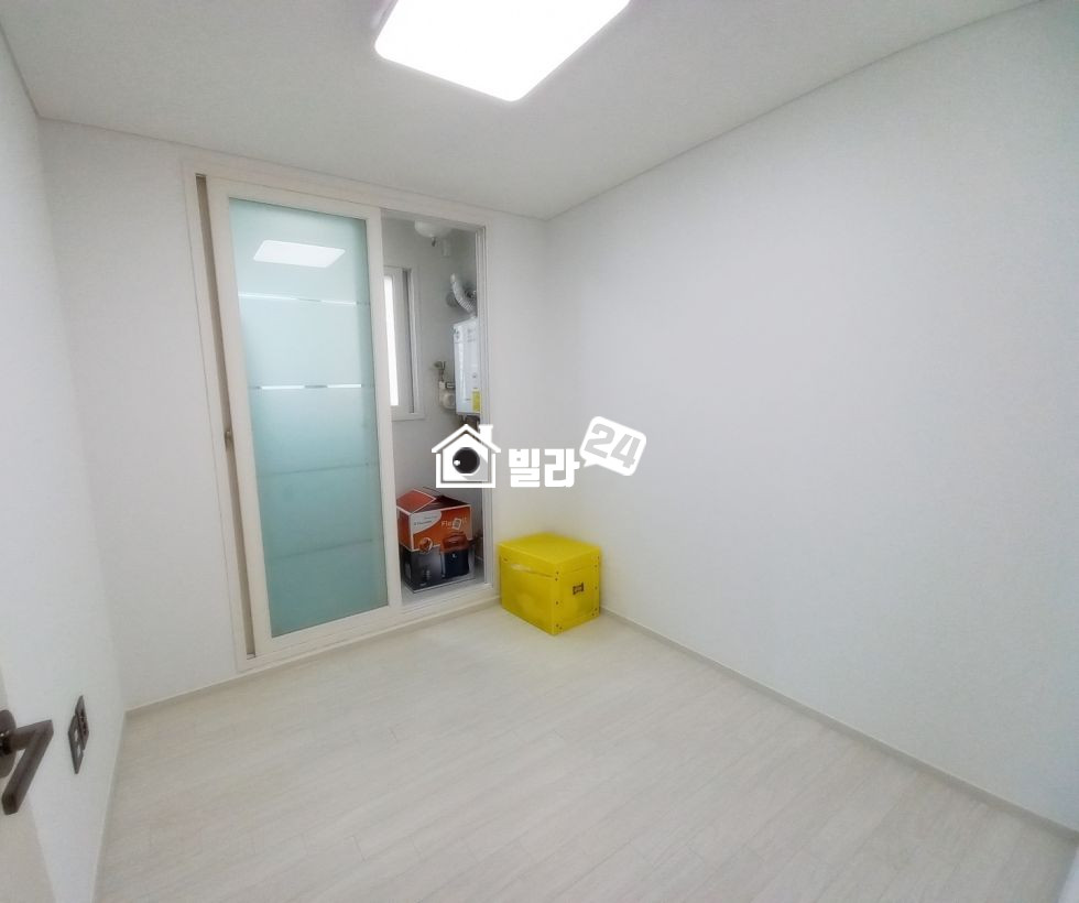 서울 마포구 망원동 ■ 망원역 초역세권 / 망리단길 인근 / 쓰리룸 구조다양/ 투룸 저렴 / 직접 보시면 우와!!!~~ 분양 매물번호 35255 사진 7