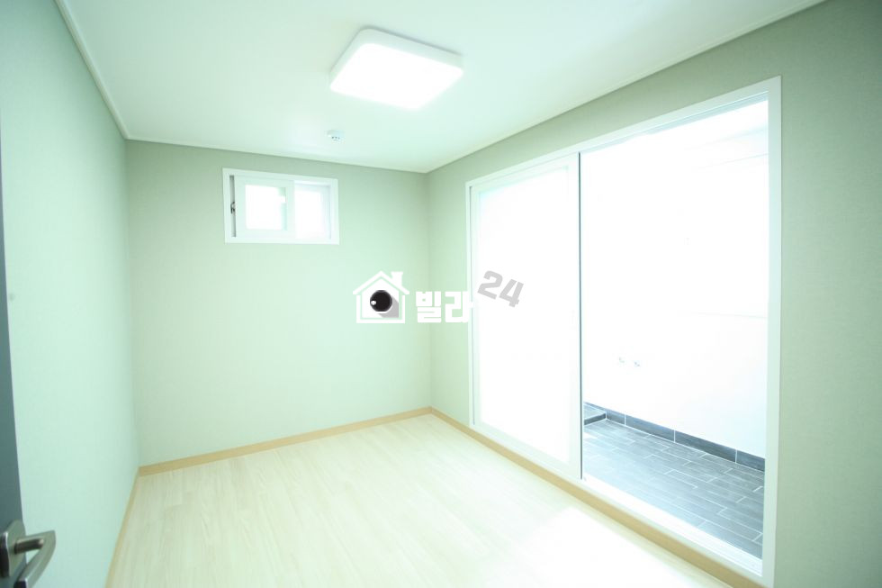 경기 시흥시 대야동 ◎◎ 시흥대야역 초초역세권!!! 쓰리룸 오우!!! ◎◎ 구조완벽✔ 이쁜 인테리어✔ 고급 마감재✔ 대단지아파트 밀집~~!!!! 대야배수지~~~!!!! 역시 대단하네요~~~!!!!! 분양 매물번호 33471 사진 6