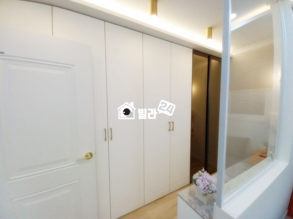 경기 안양만안구 석수동 ★석수동 초럭셔리 3룸 / 잔디정원테라스에 대단지 형성 / 전원생활은 여기서!! 더 저렴한것도 있어요!! 분양 매물번호 35279 사진 7
