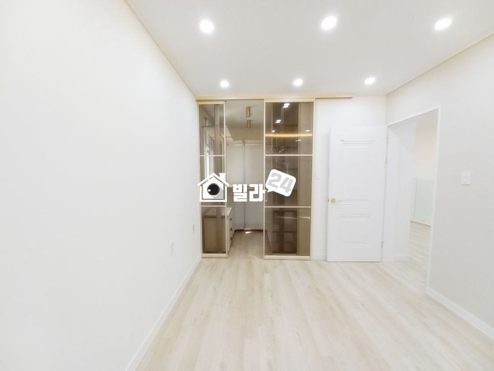 경기 안양만안구 석수동 ★★★ 안양 최고급 복층 / 살면서 이런데 한번 살아봐야죠? 분양 매물번호 35280 사진 7
