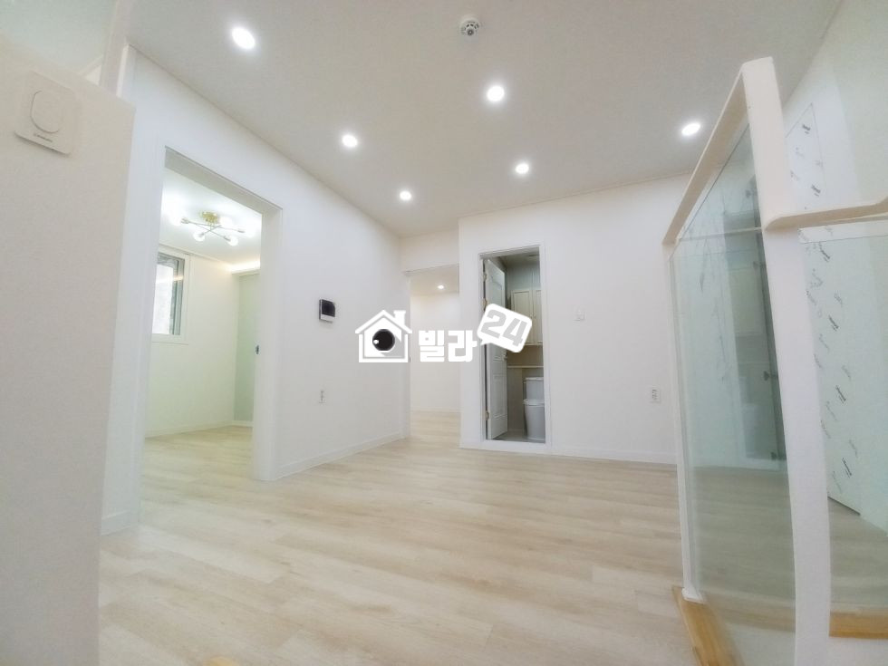 경기 안양만안구 석수동 ★★★ 안양 최고급 복층 / 살면서 이런데 한번 살아봐야죠? 분양 매물번호 35280 사진 12