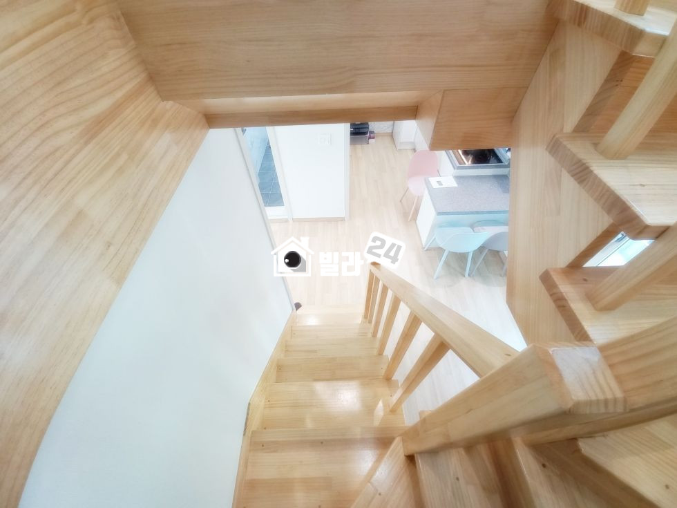 경기 안양만안구 안양동 ★★명학역세권에 쓰리룸복층이?? 복층구조 잘되어있어요~ 왕테라스까지!! 분양 매물번호 35285 사진 7