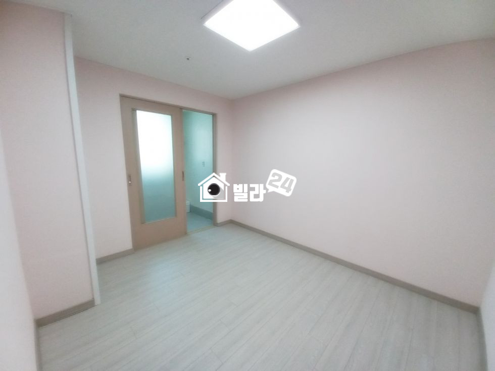 경기 안양만안구 안양동 ▲ 명학역 도보5분 / 4룸 4룸 4룸 방 네개?? / 평수 넓고 방 많은거 찾으시는 분 바로 여기!!!! 분양 매물번호 35286 사진 12