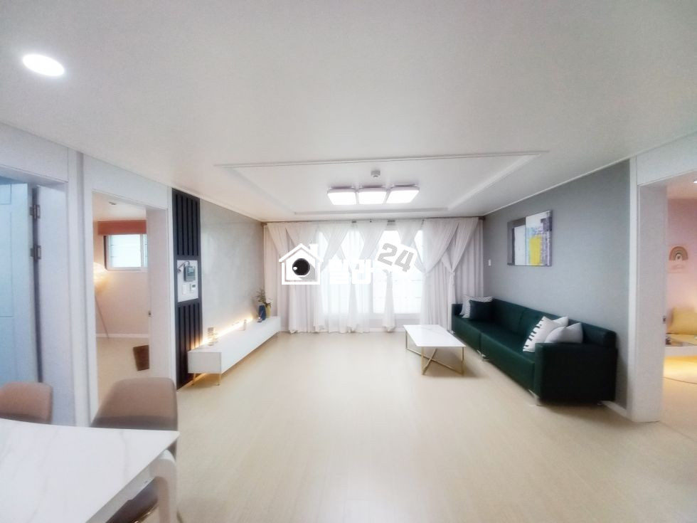 경기 군포시 당동 ◆ 당동 쓰리룸 거실주방 넓은 집 / 군포역 도보가능 / 초등학교 옆 / 군포에서 보기힘든 넓은 평수!! 분양 매물번호 35291 사진 1