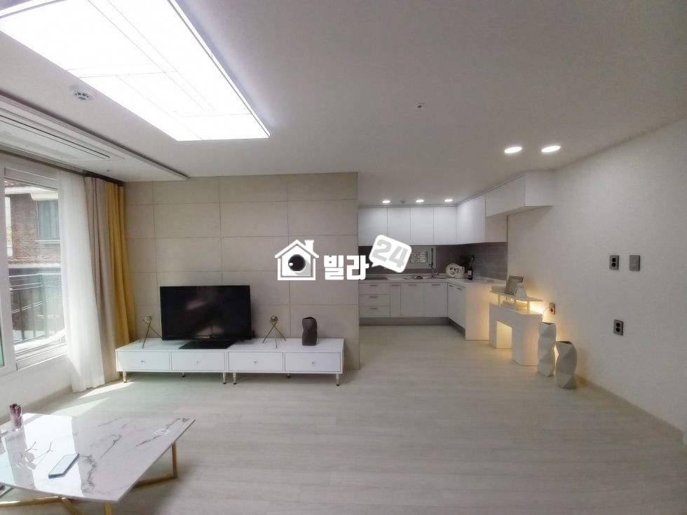 서울 중랑구 면목동 ☆★ 사가정역세권 / 넓은 쓰리룸 / 24시간 빌라투어 진행 / 바로 ☎ ☎ ☎ 분양 매물번호 35281 사진 3