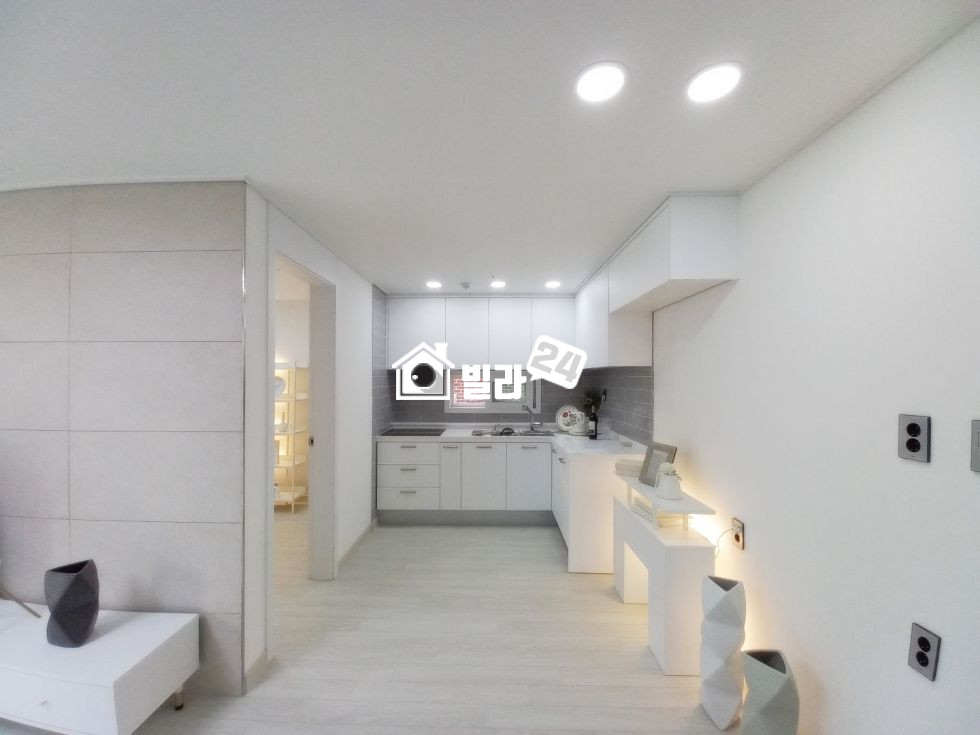 서울 중랑구 면목동 ☆★ 사가정역세권 / 넓은 쓰리룸 / 24시간 빌라투어 진행 / 바로 ☎ ☎ ☎ 분양 매물번호 35281 사진 4
