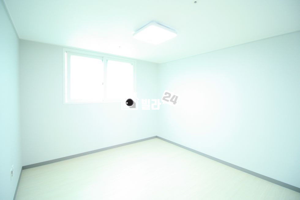 경기 연천군 전곡읍 전곡리 ▩▩ 살기너무좋은 전곡 ▩▩ 근린공원과 한탄강 산책로 / 학군 생활편의시설 모두 좋아요♡ 분양 매물번호 31318 사진 3