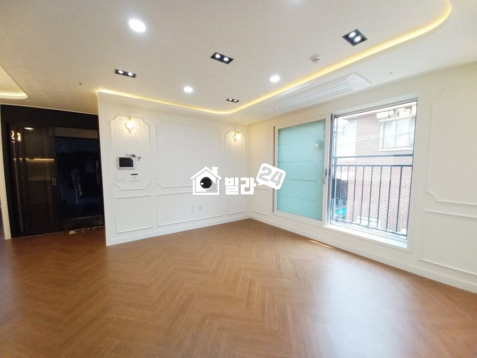 서울 중랑구 망우동 ◆망우동 4룸 / 인테리어 최고 / 초등학교 옆 / 마감 임박!! 바로 ☎ ☎ ☎ ☎ ☎ 분양 매물번호 35338 사진 3