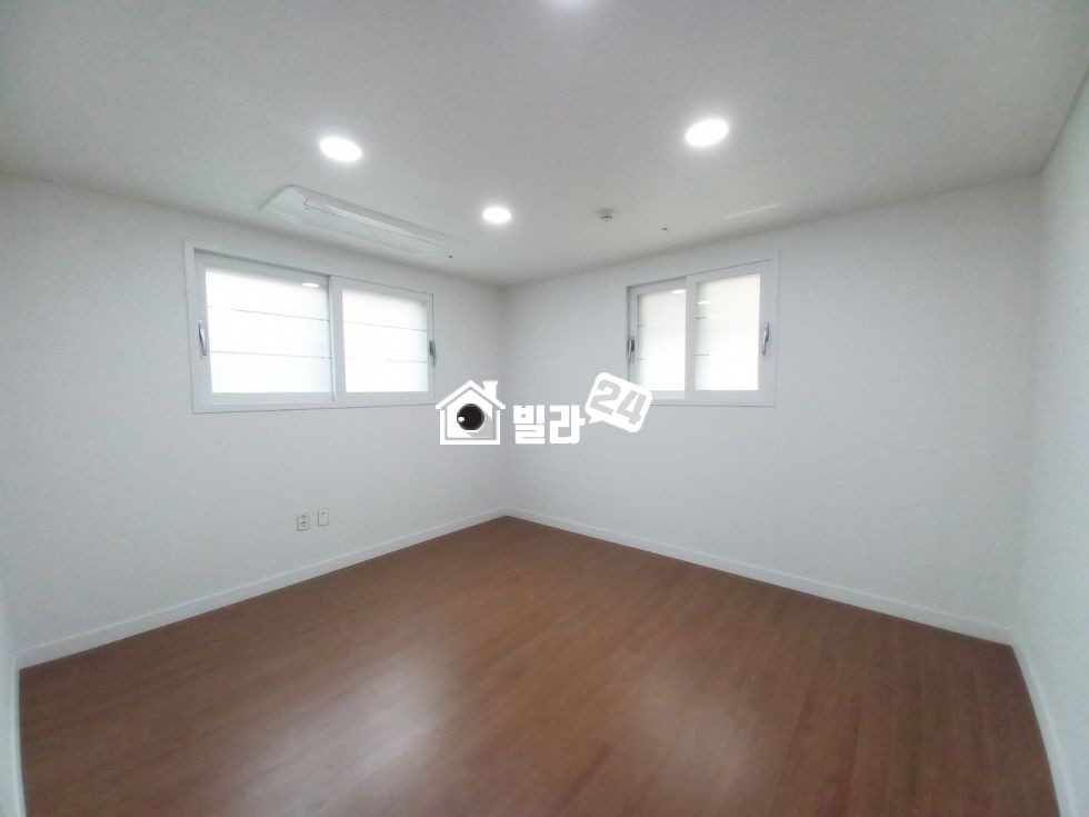 서울 중랑구 망우동 ◆망우동 4룸 / 인테리어 최고 / 초등학교 옆 / 마감 임박!! 바로 ☎ ☎ ☎ ☎ ☎ 분양 매물번호 35338 사진 8