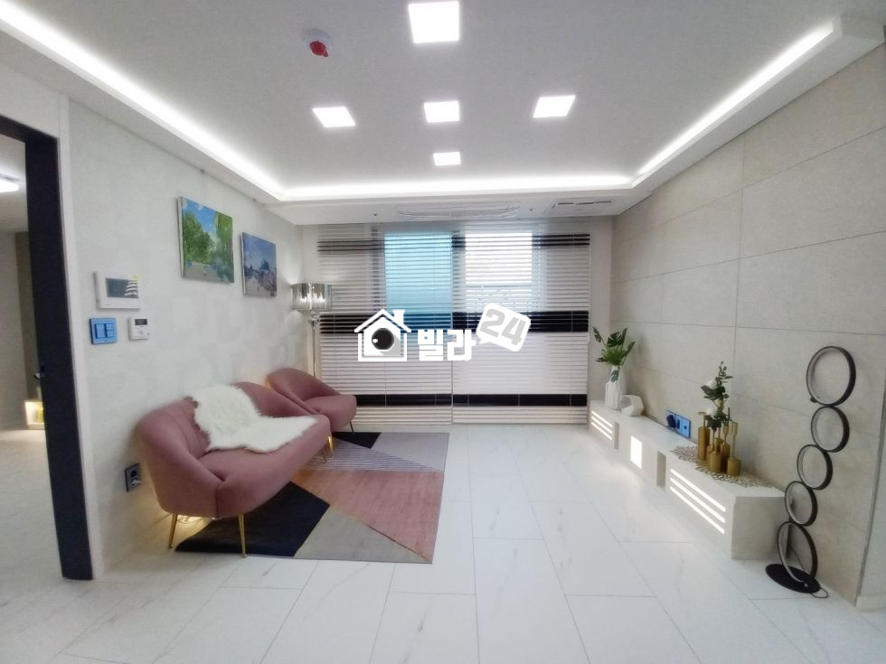 서울 중랑구 망우동 ▶망우동 깔끔한 쓰리룸 / 초등학교 옆 / 중랑구 매물 최다보유!! 분양 매물번호 35341 사진 2