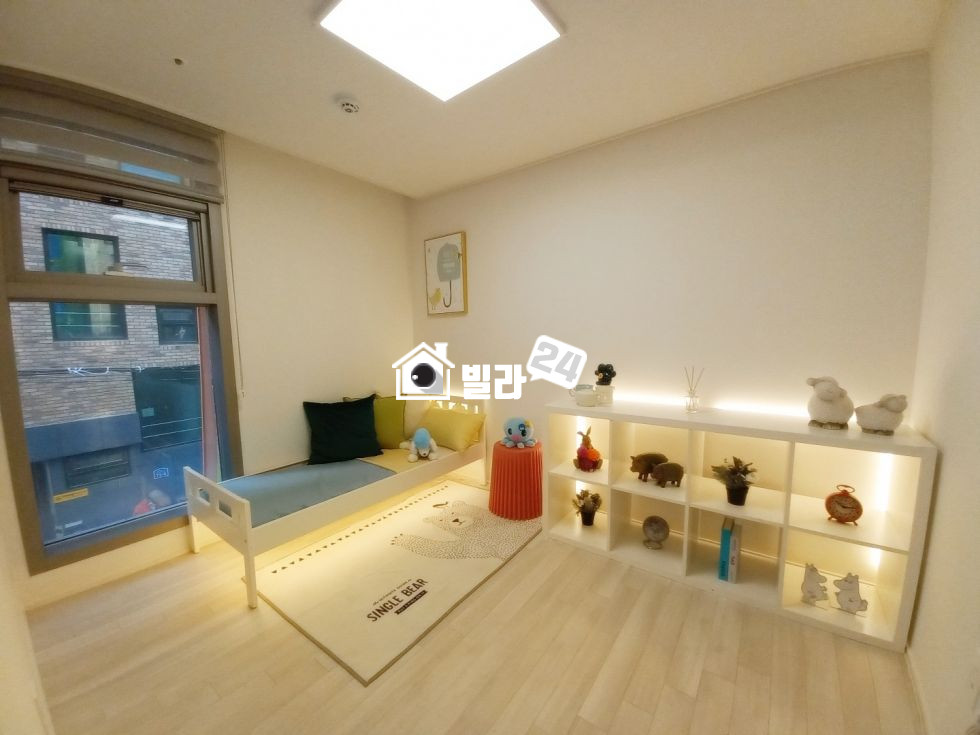 서울 중랑구 망우동 ★ 망우역세권 / 호텔 같은 주방 넓은 쓰리룸! 편하게 연락주세요~~ 분양 매물번호 35348 사진 9