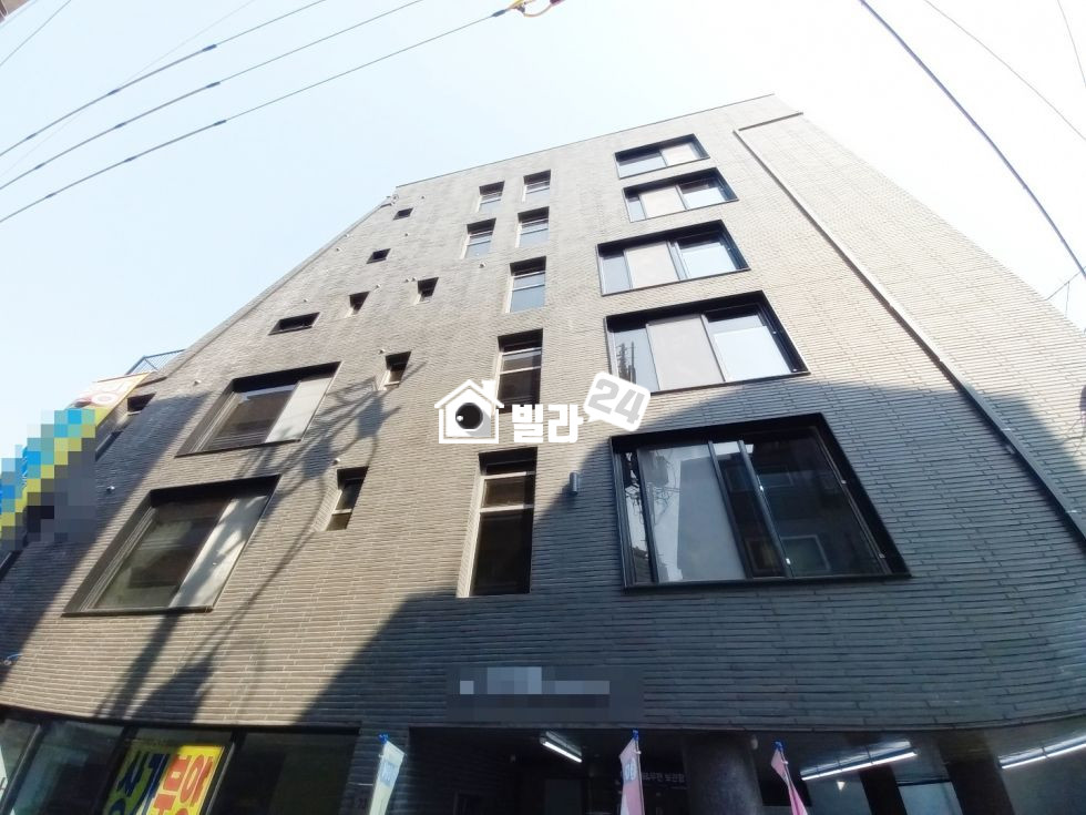 서울 중랑구 망우동 ★ 망우역세권 / 호텔 같은 주방 넓은 쓰리룸! 편하게 연락주세요~~ 분양 매물번호 35348 사진 12