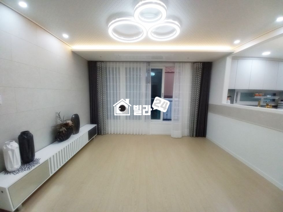 서울 광진구 자양동 ★건대입구역세권 / 자양동 귀한 쓰리룸 / 입지 조건 너무 좋아요! 분양 매물번호 35349 사진 1