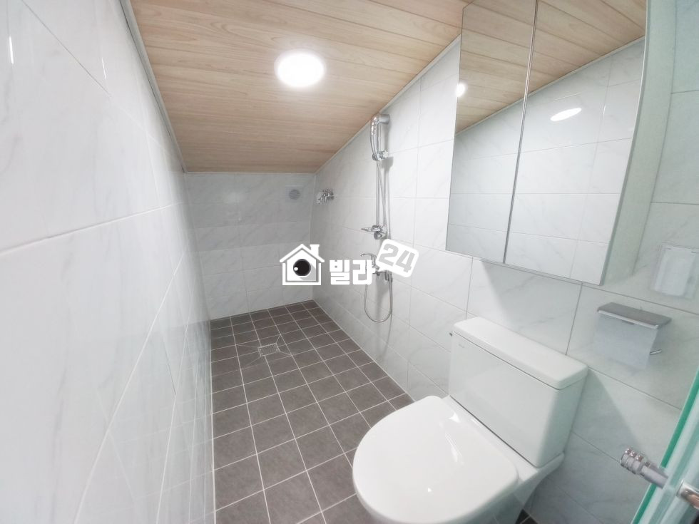 서울 송파구 문정동 ♥ 송파구 복층 너무 좋아요! 학교 가깝고 역 가깝고 인테리어 너무 이뻐요^^ 분양 매물번호 35361 사진 11