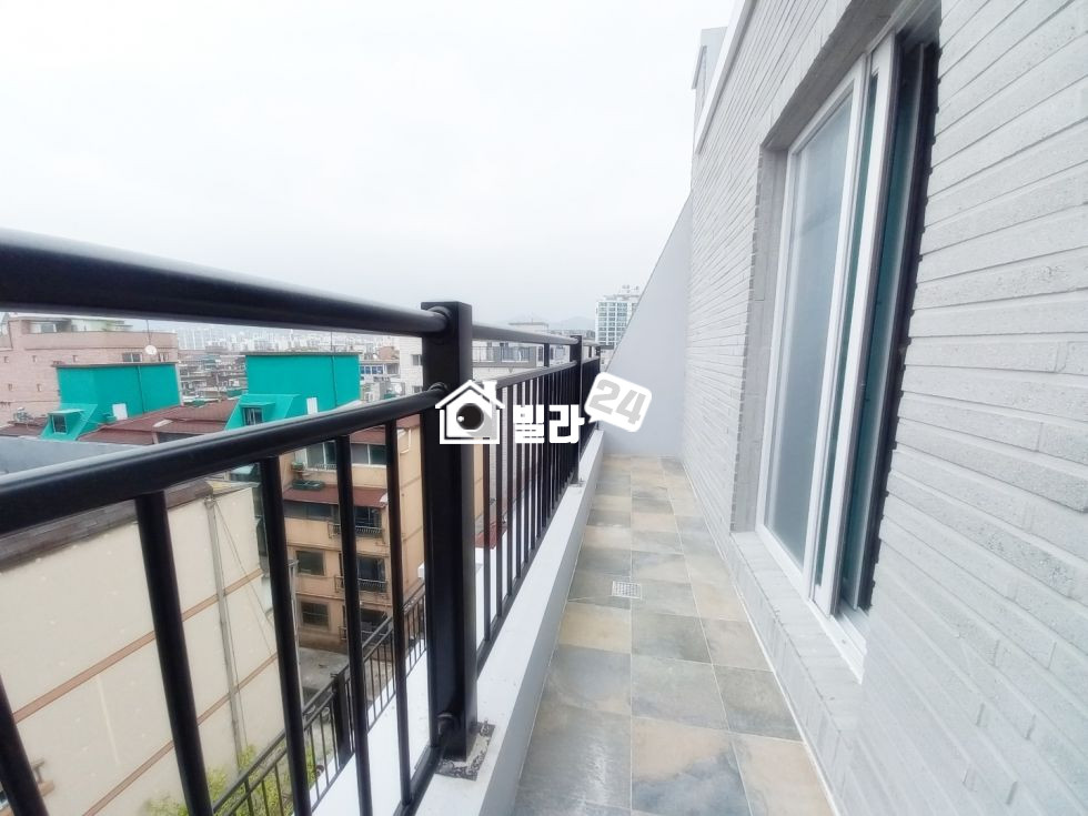 서울 중랑구 망우동 ! 망우역세권 쓰리룸 + 왕테라스 !! 망우동 살기 좋은 동네!! 분양 매물번호 35370 사진 8