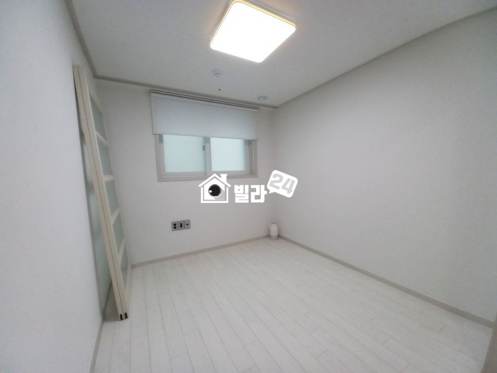 서울 구로구 구로동 !@ 구로역 인근 넓은 쓰리룸 / 특가로 모시겠습니다~!! 분양 매물번호 35277 사진 8