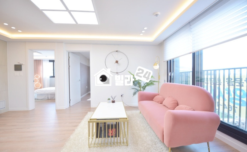 서울 구로구 신도림동 양벌리 ＃＃신도림동 마감특가 쓰리룸 / 거실 주방 넓어요 / 붙박이장 옵션에 인테리어 화사해요 ☆★ 분양 매물번호 34851 사진 4