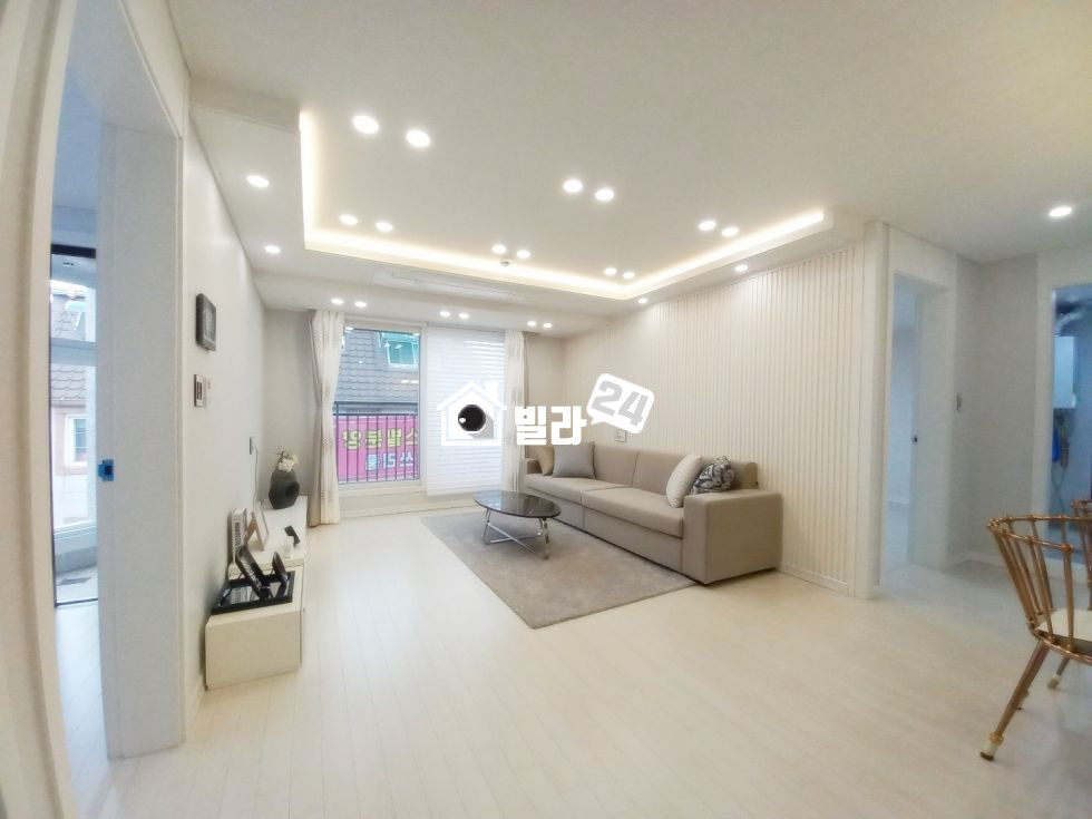 경기 수원장안구 조원동 ◈ 장안구청 옆 / 학군 최고 / 넓은 쓰리룸에 테라스 ~ !! 분양 매물번호 35391 사진 2
