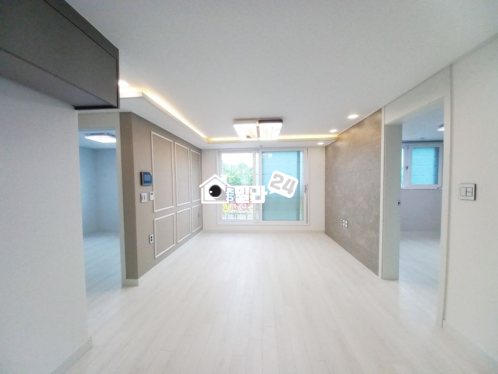 서울 송파구 풍납동 #천호역 도보7분 역세권 쓰리룸 / 채광 잘들어오고 환해요 / 전세가능 !! 분양 매물번호 35397 사진 2