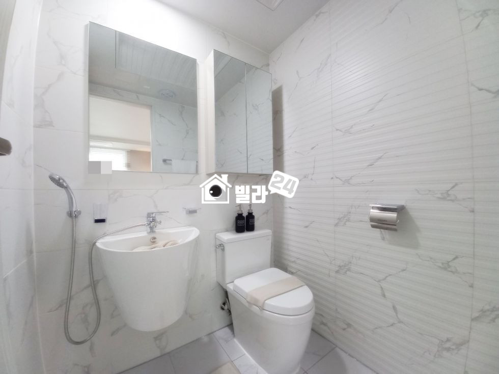 경기 수원권선구 세류동 ♥ 세류동에서 가장 큰 집 / 아파트평 4베이 남향 / 끝내주는 구조!! 분양 매물번호 35401 사진 11