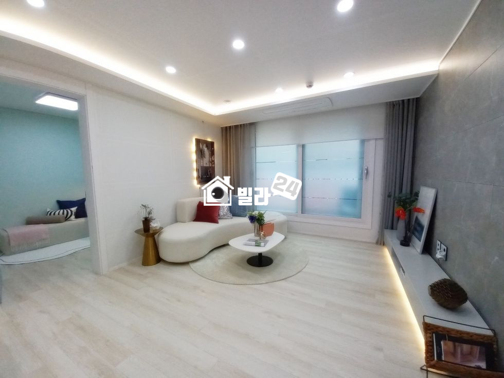 경기 수원권선구 권선동 신축 현장! 신혼부부 강력추천! 분리형구조 복도형 / 좋은 층 선점하세요^^ 분양 매물번호 35404 사진 2