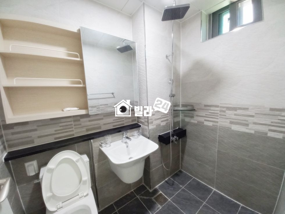 충남 천안동남구 북면 연춘리 ★ 천안 연춘리 정말 넓은 쓰리룸 / 빌라 대단지 형성 / 산 조망 전원생활 느끼기 좋아요 ★ 분양 매물번호 34877 사진 12
