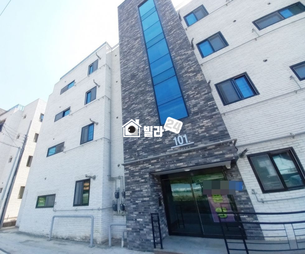 충남 천안동남구 북면 연춘리 ★ 천안 연춘리 정말 넓은 쓰리룸 / 빌라 대단지 형성 / 산 조망 전원생활 느끼기 좋아요 ★ 분양 매물번호 34877 사진 13