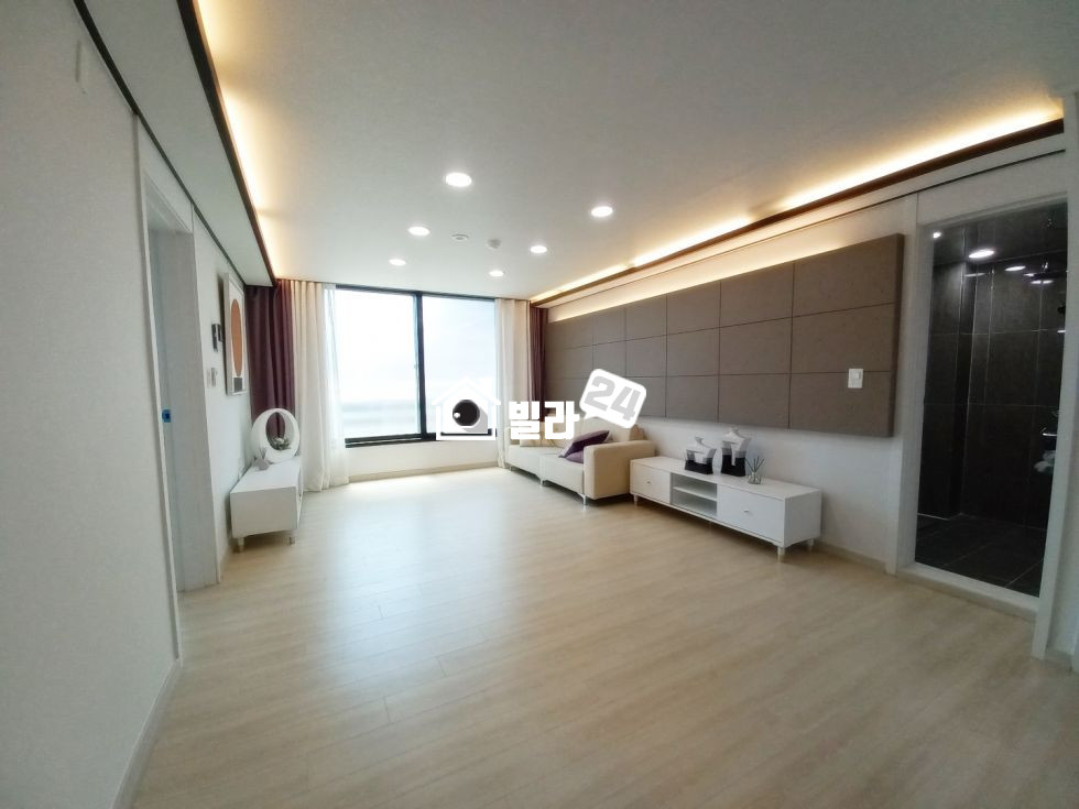 충남 천안서북구 두정동 ▣ 두정역 초역세권 / 잔여 딱 2세대 남았어요 / 지금 이사 성수기에요~ 고민하지마시고 집 보러오세요~!! 분양 매물번호 35219 사진 3