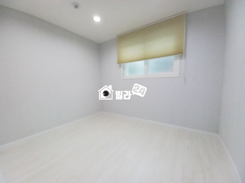 서울 도봉구 쌍문동 !쌍문역세권/ 초등학교 옆 / 거실주방 넓은 평수 / 인테리어 깔끔 !! 분양 매물번호 34630 사진 9