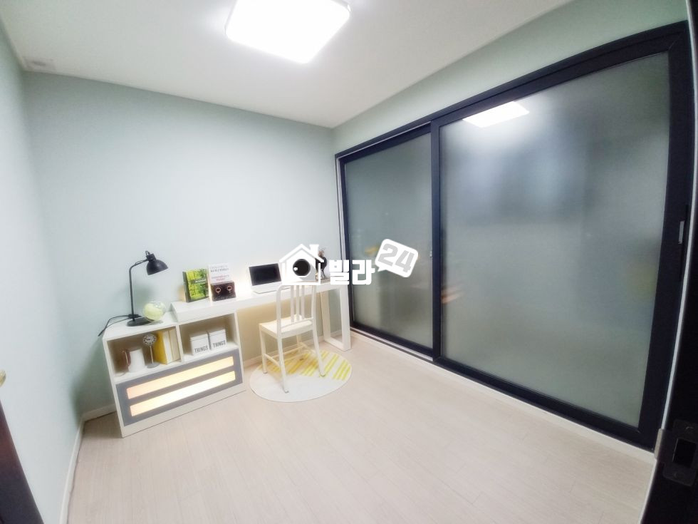 서울 성북구 정릉동 ▶마감특가 !! 정릉동 넓은 쓰리룸 / 가격 좋고 위치 좋고 / 집구경 나오세요~~!! 분양 매물번호 35259 사진 12
