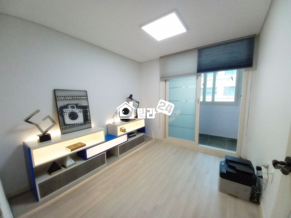 경기 시흥시 신천동 ★☆시흥 신천동 정말 넓게 나온 쓰리룸 / 일렬주차 끝내주고 엑기스 현장 있어요 ~ ^^ 분양 매물번호 33682 사진 9