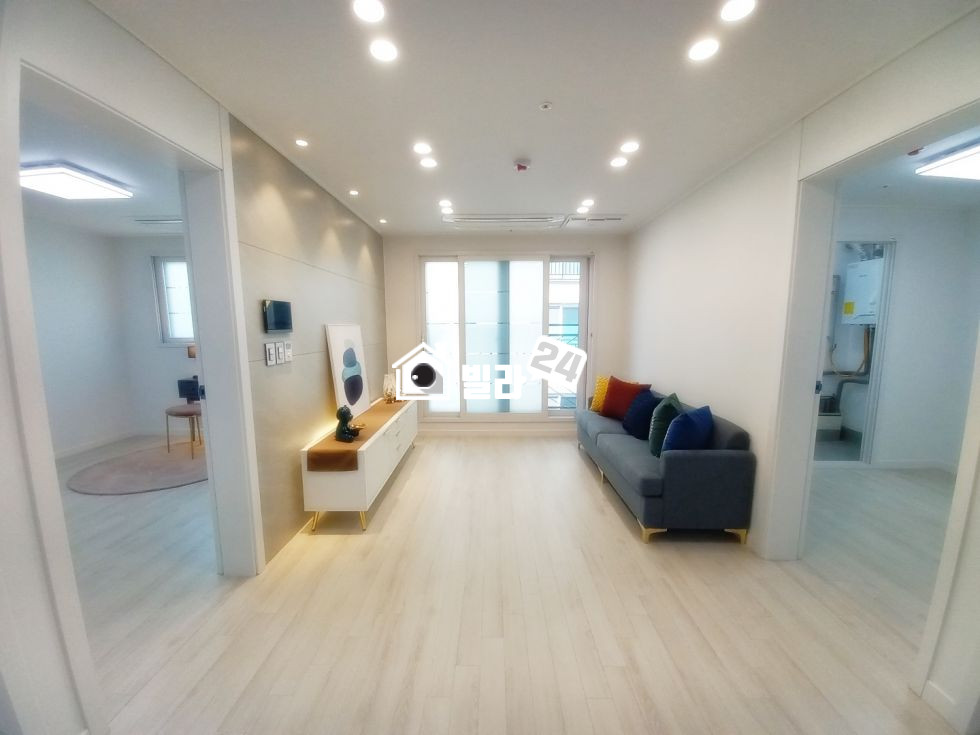 서울 구로구 개봉동 ◆ 개봉동 인테리어 좋은 투룸 풀옵션 / 초등학교 옆 / 전세 가능 / 개봉동 매물 최다!! 분양 매물번호 35330 사진 1