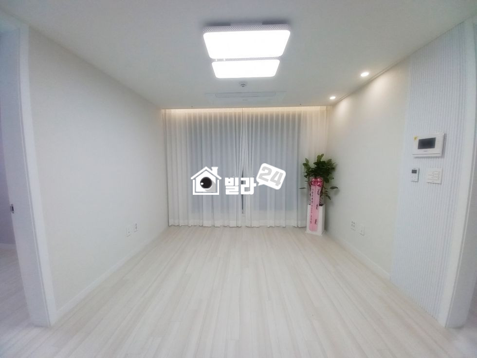 서울 강서구 화곡동 ▣화곡역세권/ 가격좋은 투룸/ 아주 넓은 쓰리룸 4억초/ 넓은 평수 찾으시면 바로 여기!! 분양 매물번호 34794 사진 3