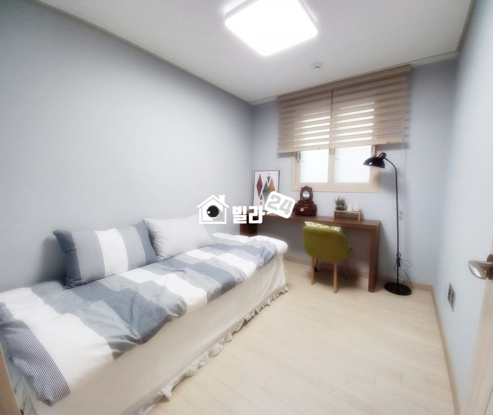 서울 금천구 시흥동 ★ 투룸/쓰리룸 거실 넓게 나온 집! 초등학교 도보가능 / 집 뒤에 숲세권! 분양 매물번호 34967 사진 7