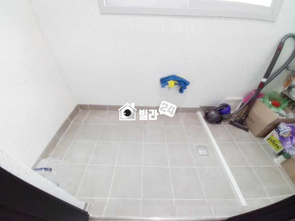서울 마포구 연남동 ☆연남동 넓은 쓰리룸 / 거실주방 넓어요 / 마포구 매물 최다!!! 분양 매물번호 35250 사진 11