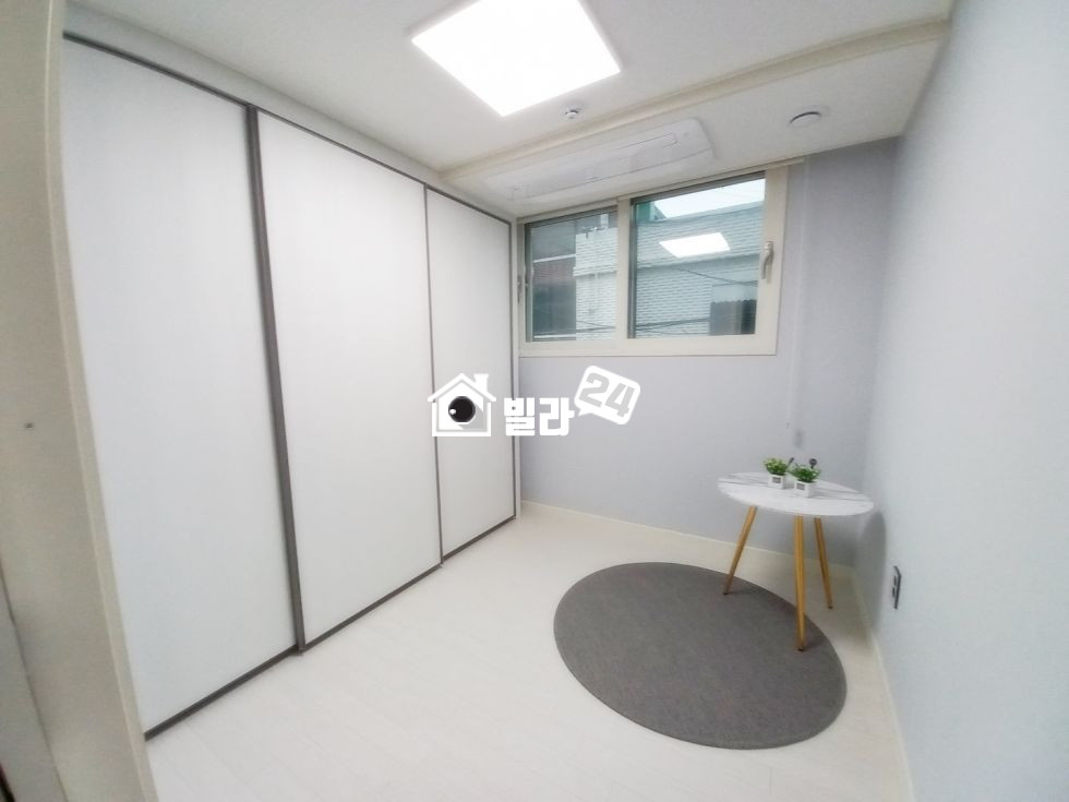 서울 영등포구 신길동 ▶ 신길동 아주 귀한 쓰리룸!! / 갭투자 / 붙박이장 / 학교 인접 !!@@@ 분양 매물번호 34751 사진 7