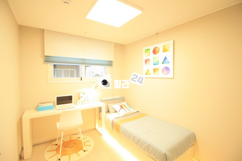 서울 송파구 오금동 ▶▶ 오금동 고급클래스 3룸 ◀◀ ✨✨ 남다르다 ✨✨ ☞☞ 3호선&5호선 더블역세권 도보OK ☞☞ 엘베有 ♠♣ 인근으로 공원 많아서 좋아요 ♣♠ 분양 매물번호 32632 사진 4