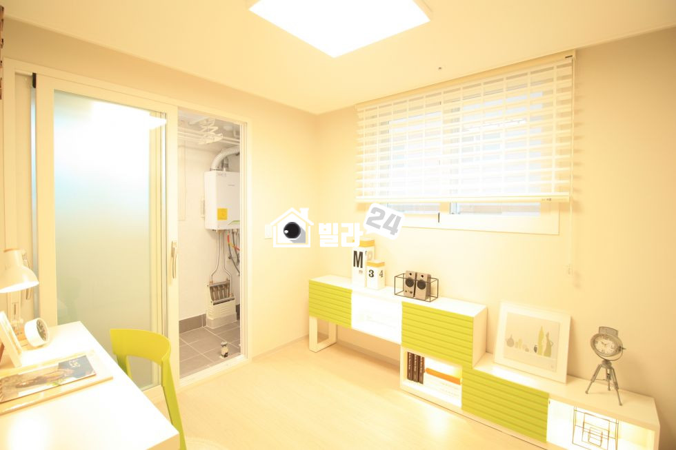 서울 송파구 오금동 ▶▶ 오금동 고급클래스 3룸 ◀◀ ✨✨ 남다르다 ✨✨ ☞☞ 3호선&5호선 더블역세권 도보OK ☞☞ 엘베有 ♠♣ 인근으로 공원 많아서 좋아요 ♣♠ 분양 매물번호 32632 사진 5
