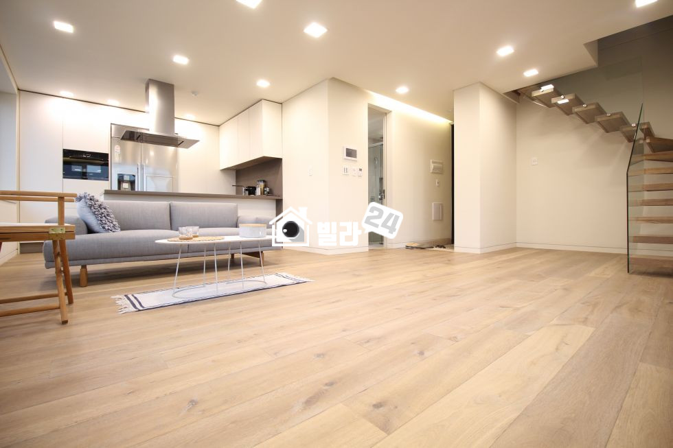 서울 강남구 청담동 ■청.담.동.복.층. ■ 누구나 살고싶은 럭셔리하우스♛✨ 심플하지만 세련된 인테리어, 강남구청역세권 최상의 위치까지!!!✨ 분양 매물번호 33044 사진 2
