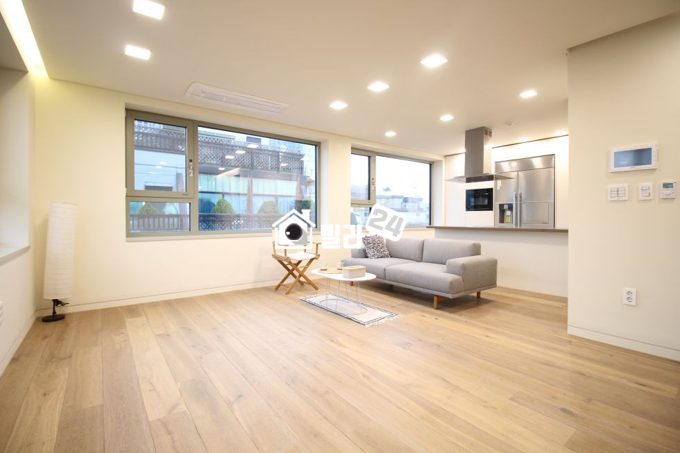 서울 강남구 청담동 ■청.담.동.복.층. ■ 누구나 살고싶은 럭셔리하우스♛✨ 심플하지만 세련된 인테리어, 강남구청역세권 최상의 위치까지!!!✨ 분양 매물번호 33044 사진 3