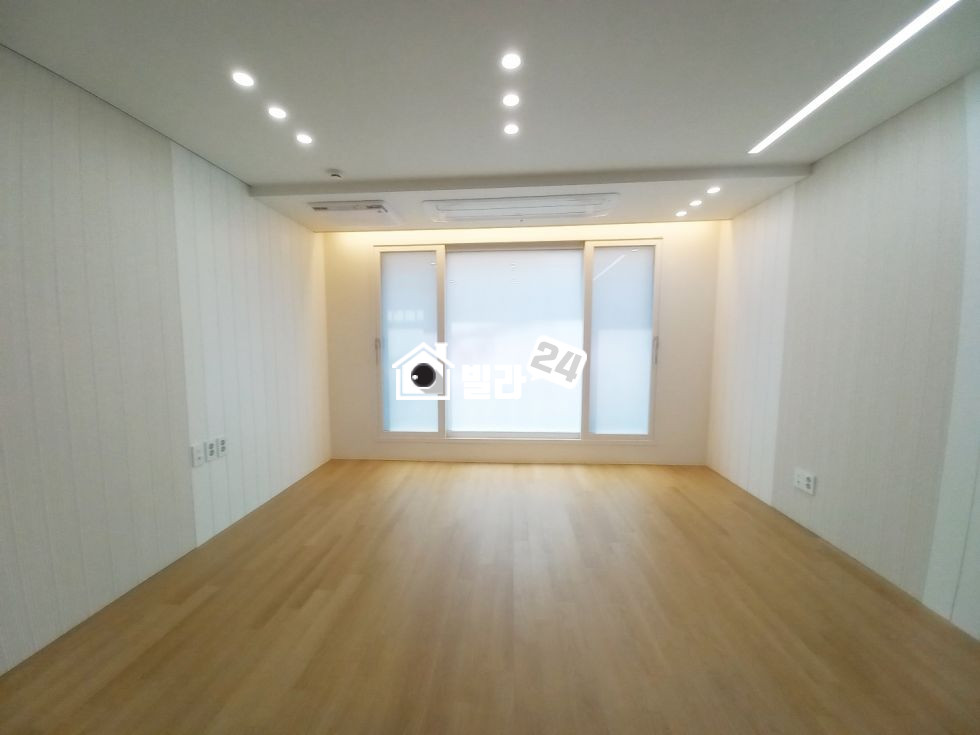 서울 중랑구 면목동 ☆★면목역 도보7분 / 깔끔한 쓰리룸 / / 신혼부부 강력추천! 분양 매물번호 35337 사진 1